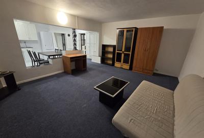 Apartament cu 2 camere semidecomandat în P-ța Muncii - 1