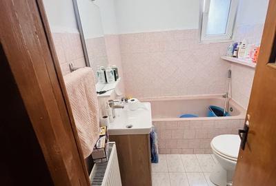 Apartament cu 2 camere în Palazu Mare