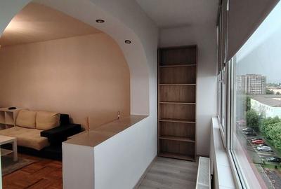 Apartament cu 3 camere în Micro 6 - 10