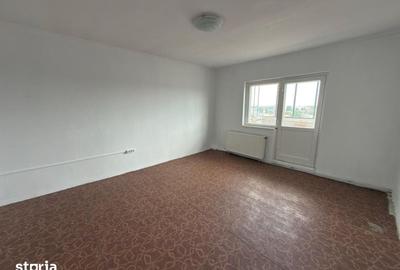 Apartament cu 2 camere decomandat în Cantacuzino