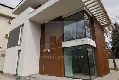 Casă individuală cu 6 camere cu Canalizare în Băneasa - 20
