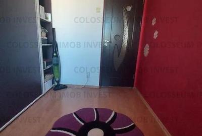 Apartament cu 3 camere semidecomandat în Florilor - 4