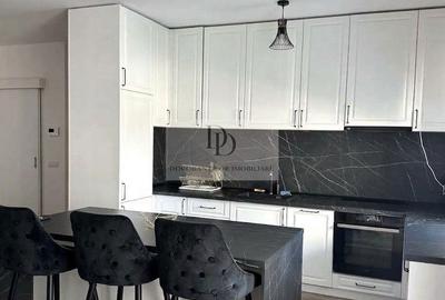 Apartament cu 3 camere semidecomandat, mobilat în Central
