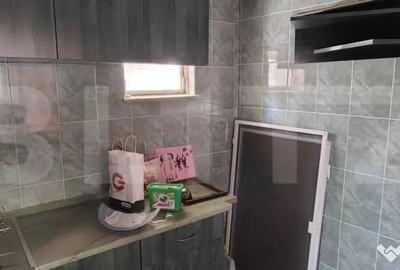 Casă cu 4 camere cu Teren 290 Mp în Central