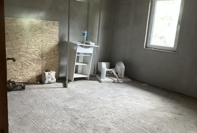 Casă cu 4 camere în Tătărani - 6