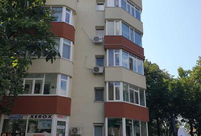 Garsonieră decomandată în Băneasa