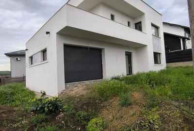 Casă cu Teren 445 Mp în Valea Adâncă - 8