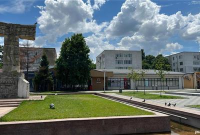 Apartament cu 2 camere semidecomandat în Central - 1