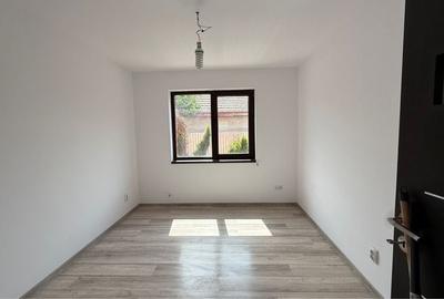 Casă cu 4 camere în Moara Vlăsiei - 7