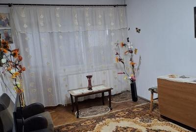 Apartament cu 3 camere în Central - 2