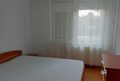 Apartament cu 2 camere semidecomandat în P-ța Unirii - 1