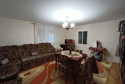Casă individuală cu 4 camere cu Teren 632 Mp în Cugir - 1