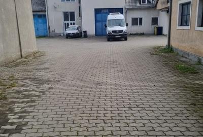 Spațiu comercial, de 200 mp, în Central