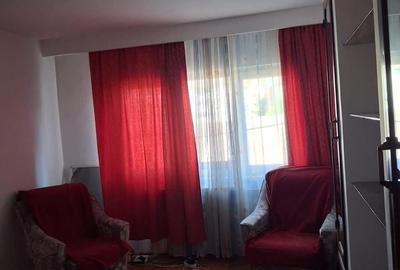 Apartament cu 2 camere decomandat în Bucovina