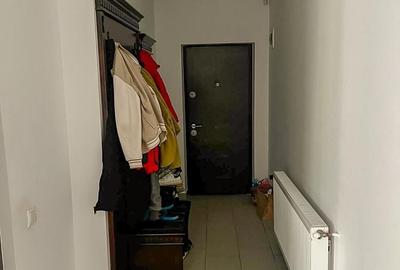 Apartament cu 3 camere semidecomandat în Sopor