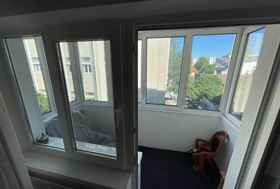 Apartament cu 2 camere decomandat în Griviței