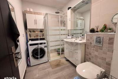 Apartament cu 2 camere decomandat în Vasile Aaron