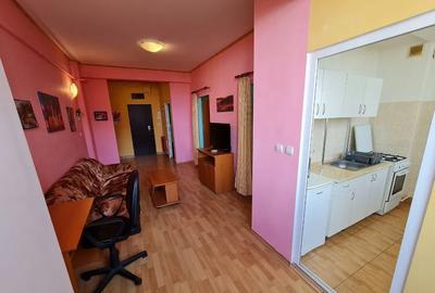 Apartament cu 2 camere semidecomandat, mobilat în UTA - 4