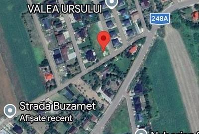 Casă cu 4 camere decomandat în Valea Ursului