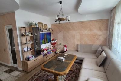 Apartament cu 3 camere decomandat, mobilat în Burdujeni