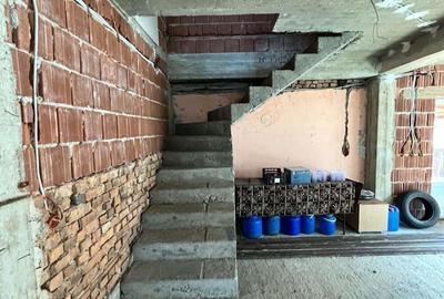 Casă cu 5 camere cu Teren 600 Mp în Totoreni - 14