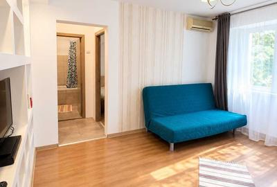 Apartament cu 2 camere semidecomandat în Victoriei