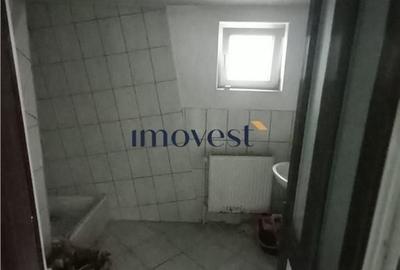 Casă cu 3 camere în Central - 2