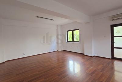 Casă individuală cu 10 camere cu Canalizare în 13 Septembrie - 3