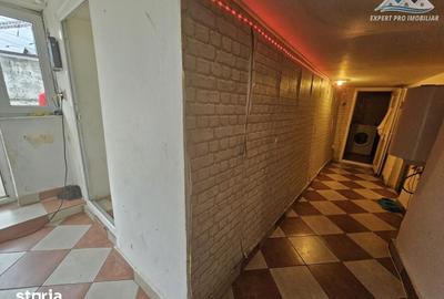 Casă cu 4 camere cu Teren 254 Mp în Giulești