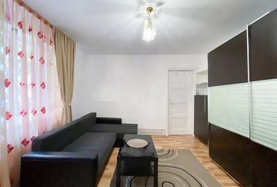 Apartament cu 2 camere semidecomandat, mobilat în Central - 1