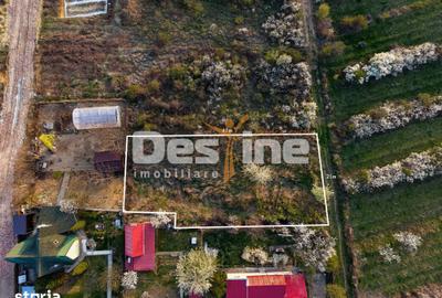 Teren de 900 mp, în Bârnova