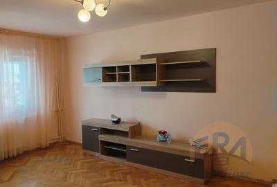 Apartament cu 3 camere decomandat în Rogerius