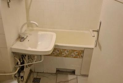 Apartament cu 3 camere decomandat în Circumvalațiunii - 3