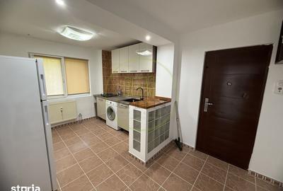 Apartament cu 3 camere semidecomandat în Calea București - 8