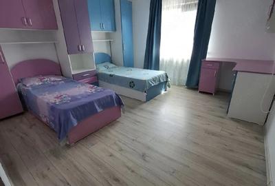 Casă cu Teren 550 Mp în Central - 2