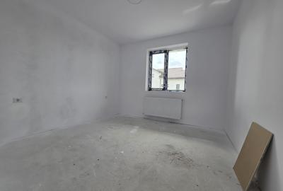 Apartament cu 2 camere semidecomandat în Giurgiului - 9