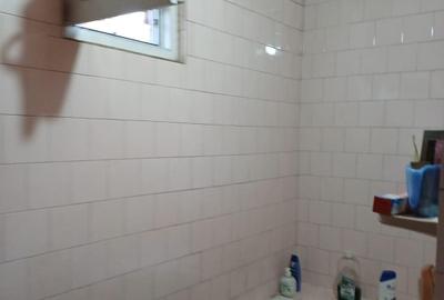 Apartament cu 4 camere decomandat în Central - 2