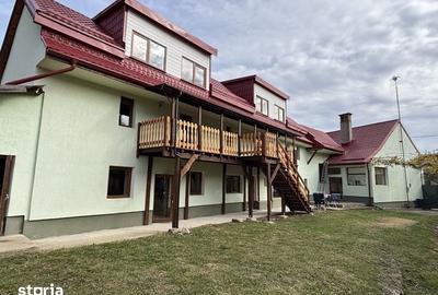 Casă cu 4 camere cu Teren 350 Mp în Central