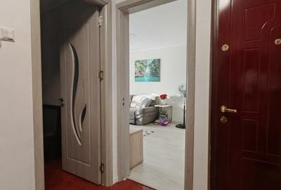 Apartament cu 2 camere decomandat, mobilat în Far - 12