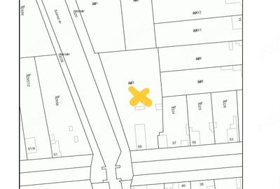 Casă cu Teren 2743 Mp în Central - 3