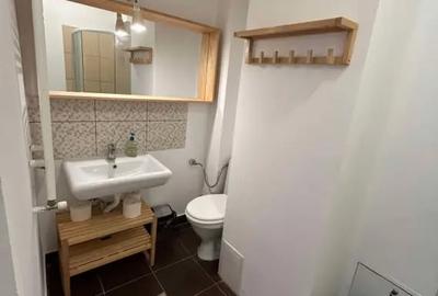 Garsonieră decomandată în Băneasa
