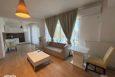 Apartament cu 3 camere semidecomandat, mobilat în Nord