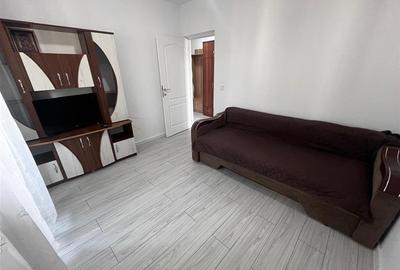 Garsonieră decomandată, mobilată în Cug