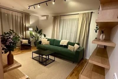 Apartament cu 3 camere decomandat, mobilat în Străulești