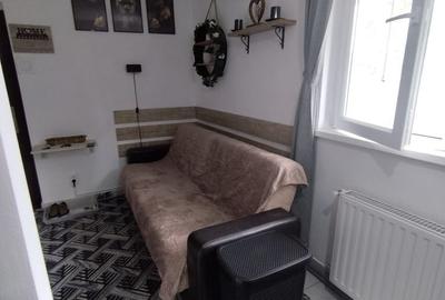 Garsonieră decomandată în Runcu - 7
