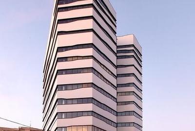 Birou, de 9,555 mp, în Decebal - 3