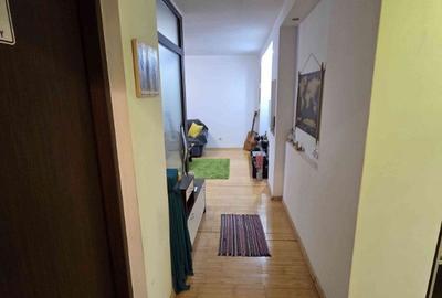 Apartament cu 2 camere decomandat în Central - 2