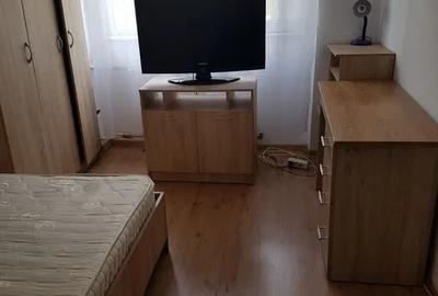 Apartament cu 3 camere decomandat, mobilat în Drumul Taberei