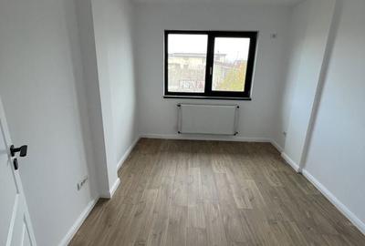 Casă cu 4 camere în Central - 4