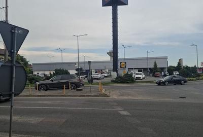Spațiu comercial, de 35 mp, în Central - 4
